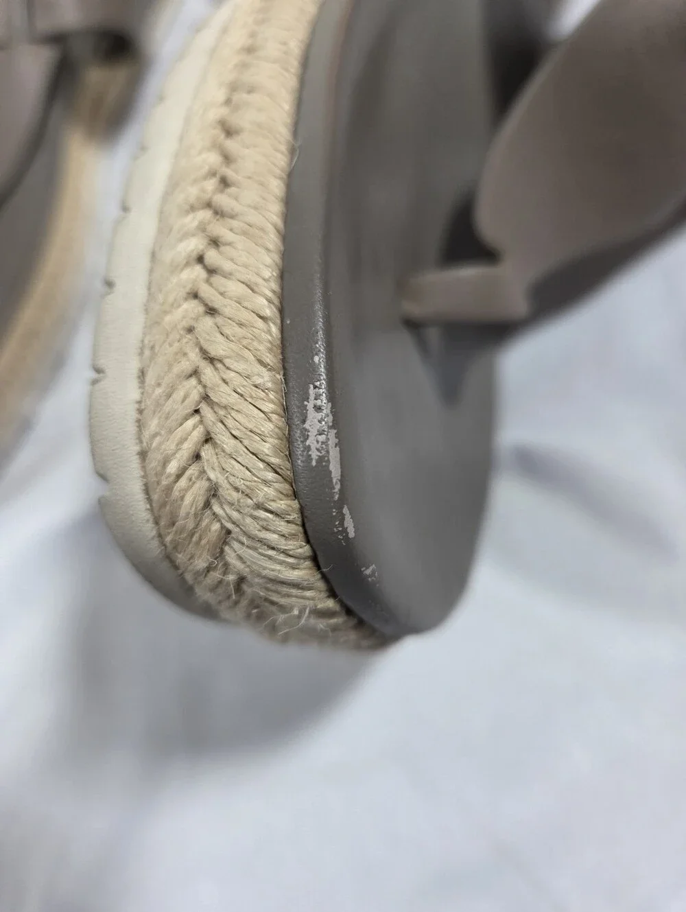 Vince Flint Beige Womens Espadrille Leather Platform Thong Sandals Sz 8.5